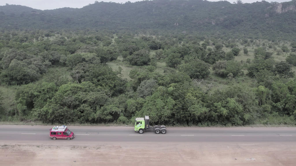 Shacman H3000ᵉ: A New Experience in Cement Transport
