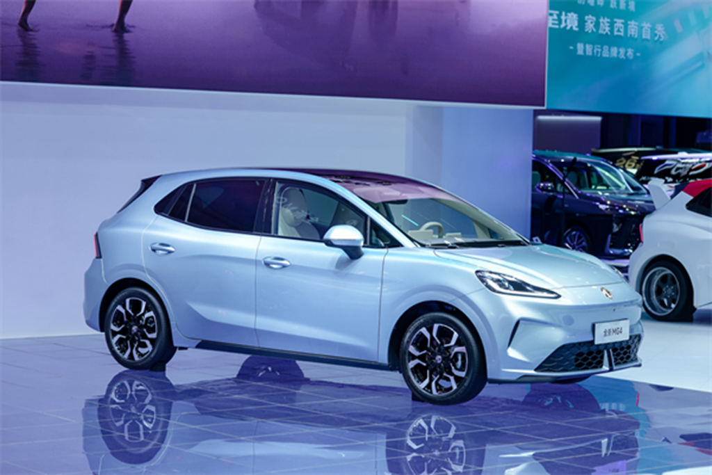 自主品牌、新能源车双双大涨五成，上汽8月份销售整车36.3万辆 同比大增41%