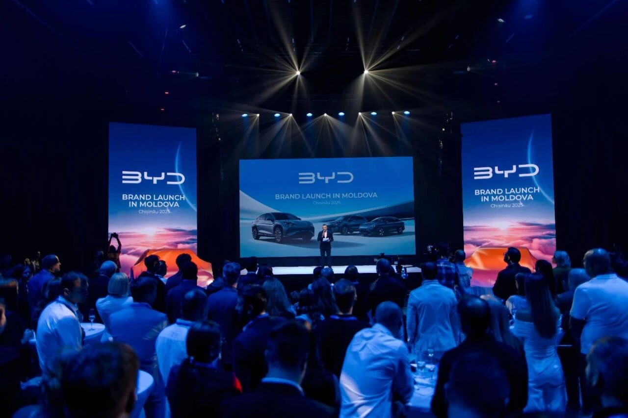 比亚迪亮相摩尔多瓦