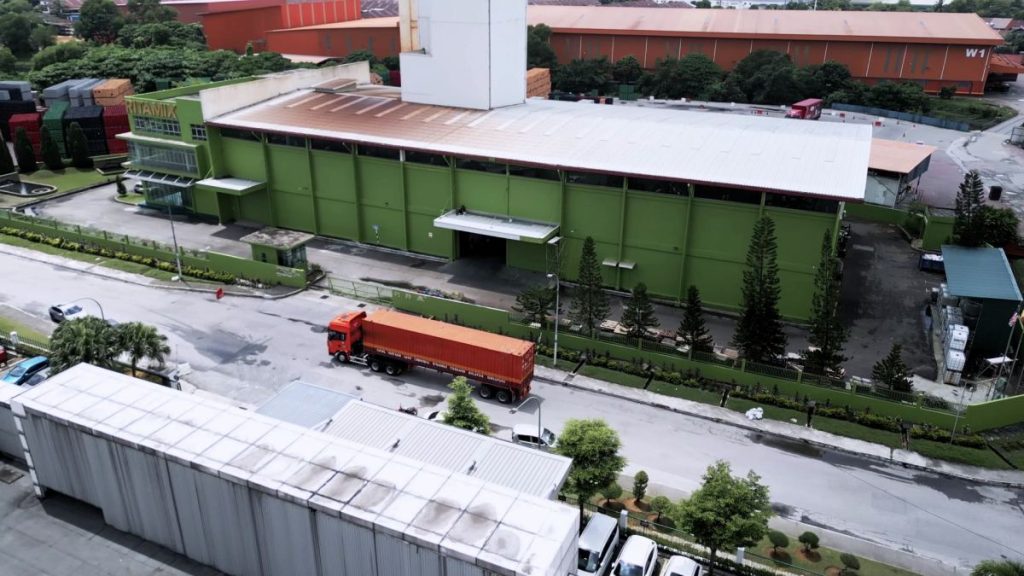 Long-Haul Logistics Near the Equator