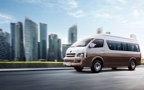 金杯携手丰田通商签署2亿元订单 中国商用车出海迈入“全球协同时代”