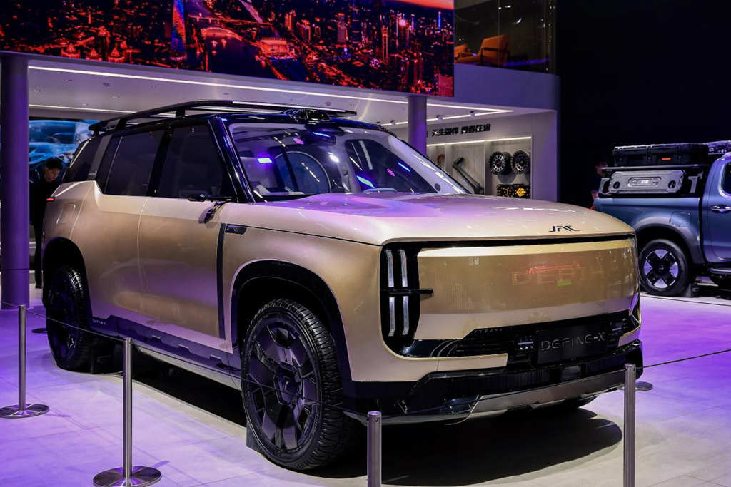 用户共创，定义未来！江汽集团广州车展展现用户多元出行新生态