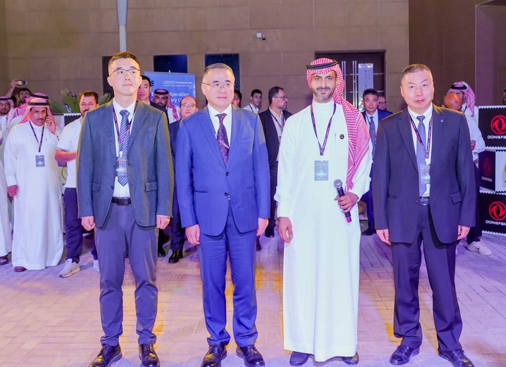 3款商用车沙特上市发布，东风开启海外合作新篇章