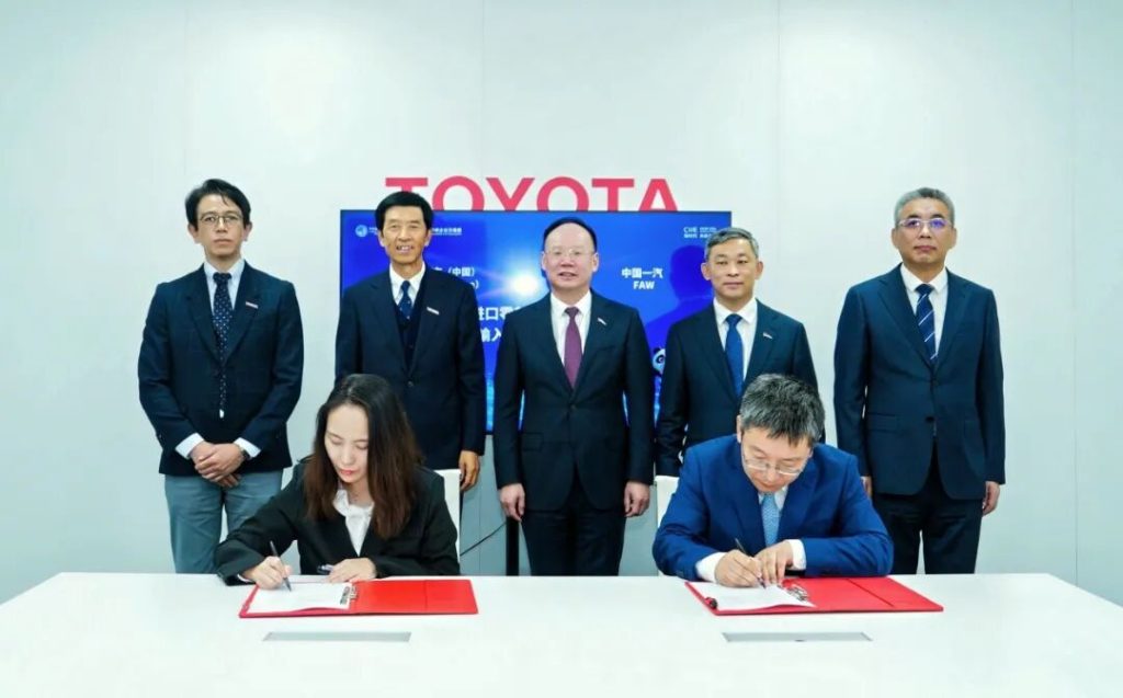 突破向新 全维发力 中国一汽11月销售整车30.6万辆