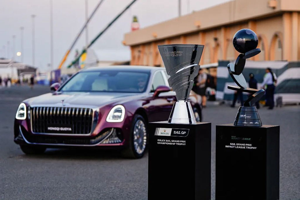 风帆之下 传奇启航：红旗金葵花国雅正式登陆中东市场开启预售