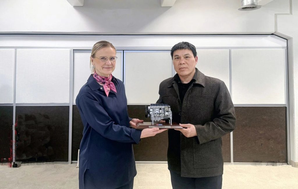 玉柴李汉阳率队走访德国道依茨公司