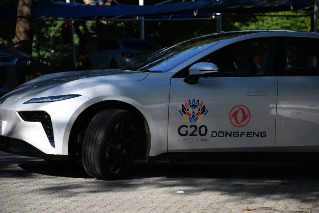 东风进出口公司圆满完成2025南非G20峰会官方用车保障任务