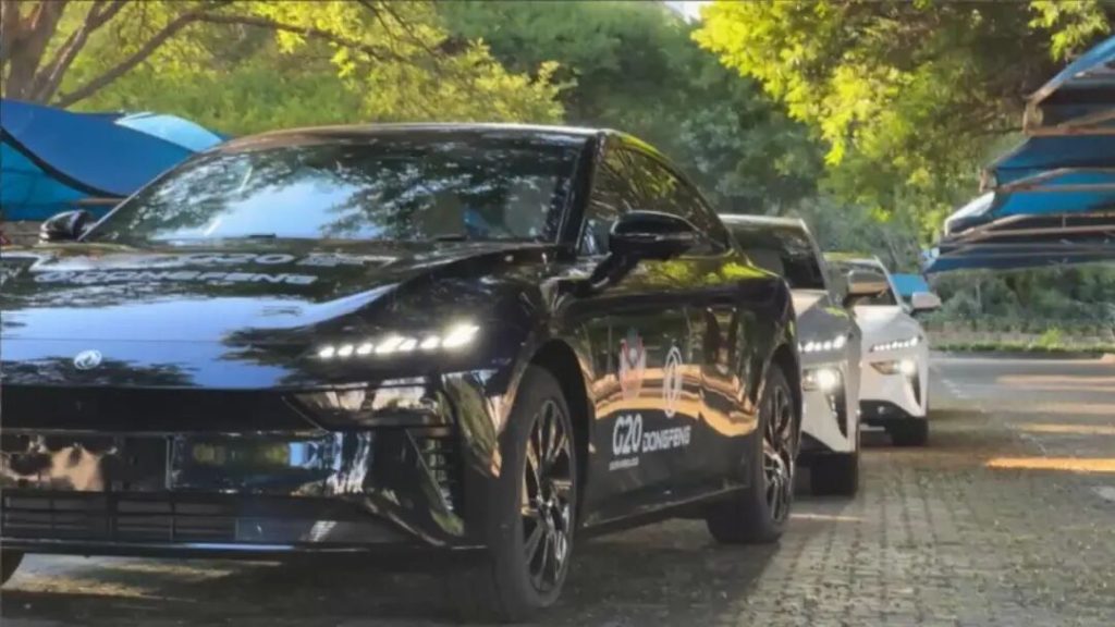 东风进出口公司圆满完成2025南非G20峰会官方用车保障任务