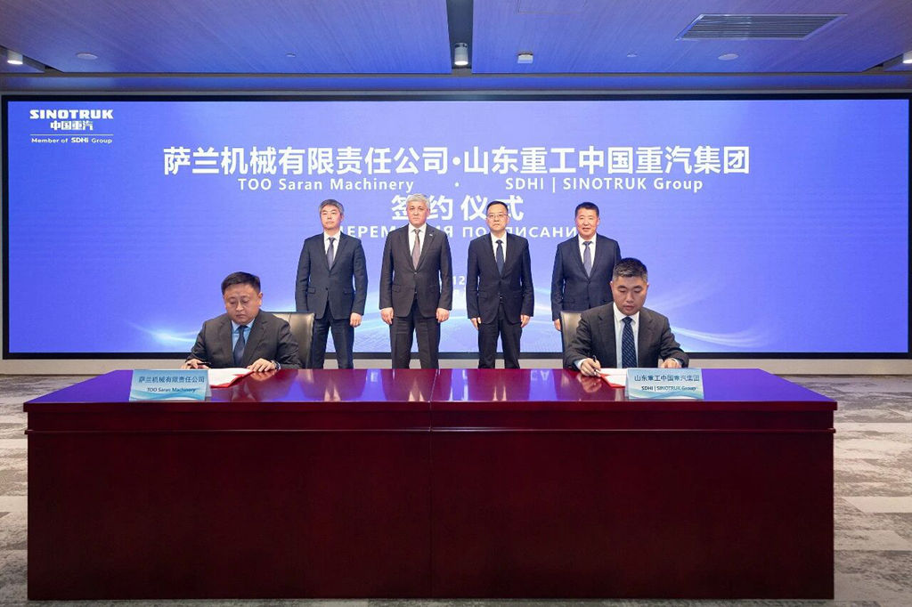 山东重工王志坚与哈萨克斯坦卡拉干达州州长布列克帕耶夫举行会见并签约