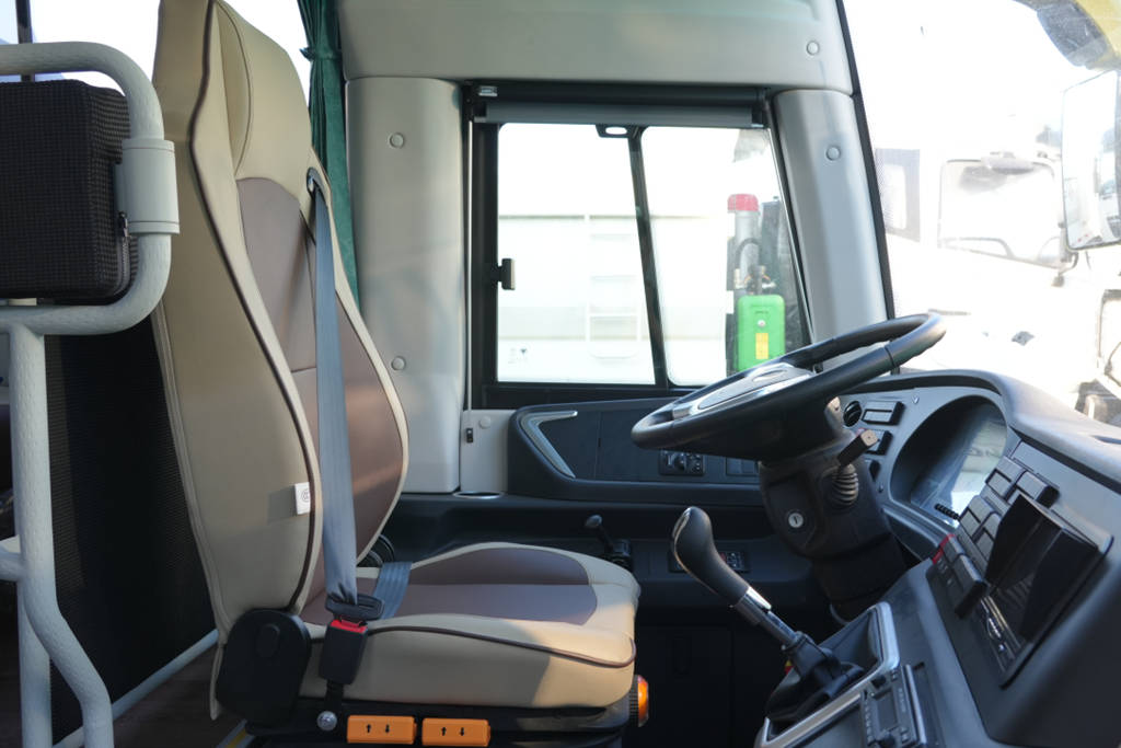 福田客车批量发往西非客运市场 以可靠品质拓展区域公交合作