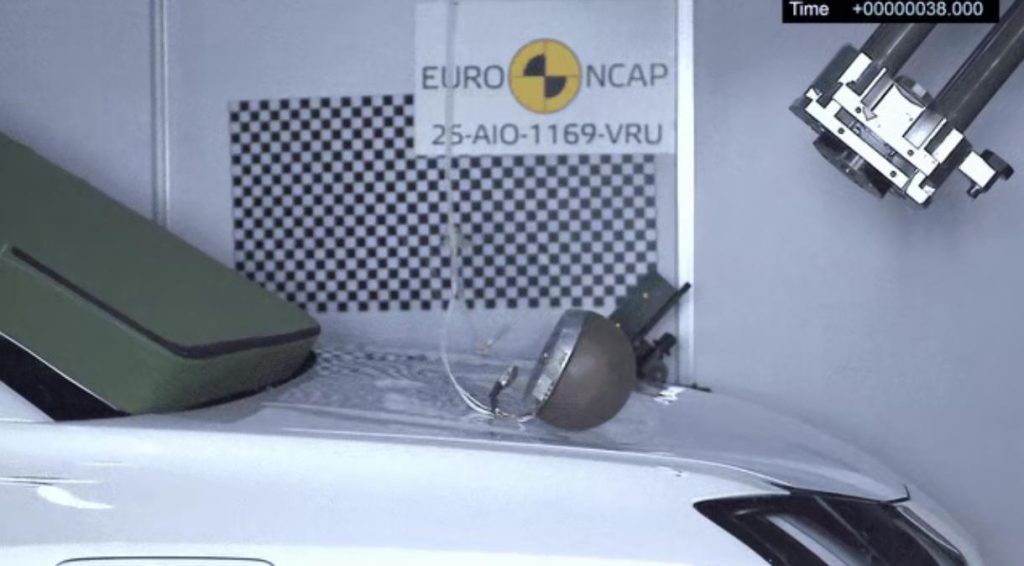 欧澳“双五星”安全认证！广汽埃安AION V重塑安全新标杆