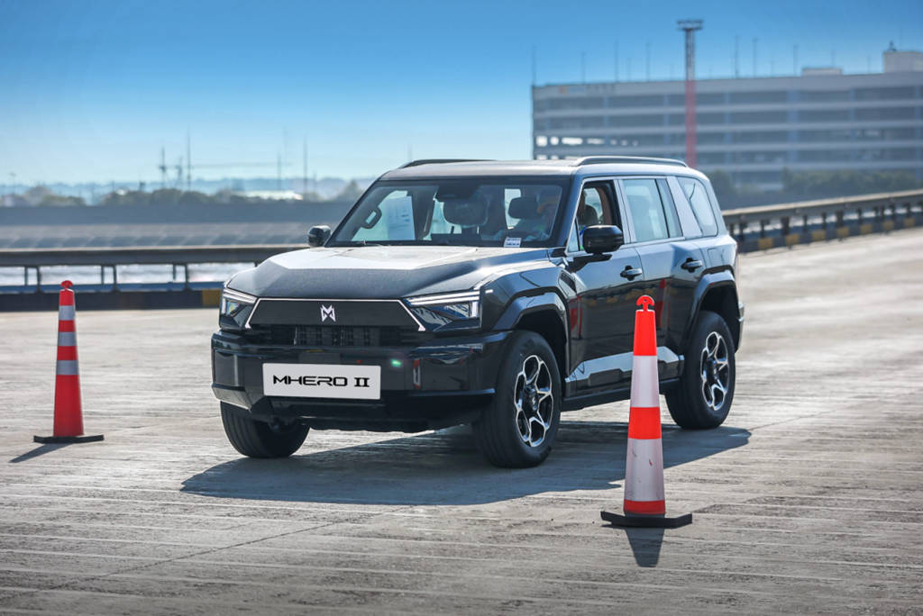 “国际化跃迁”提速 400台猛士M817海外版启运中东！