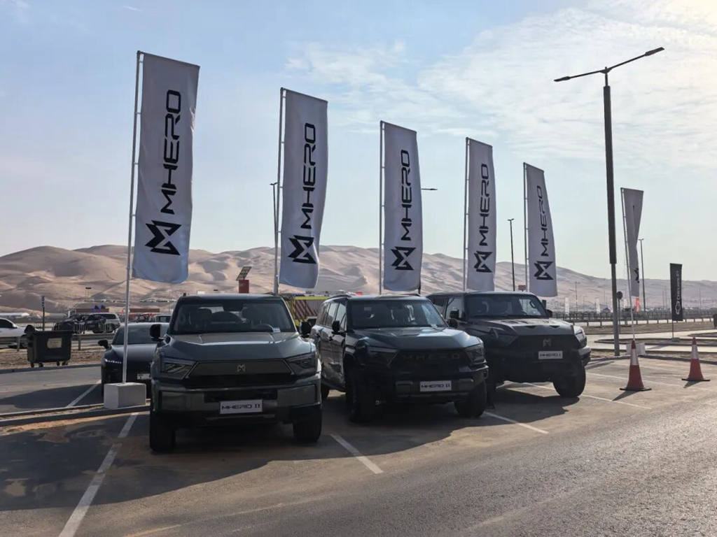 东风进出口公司乘用车海外事业部12月出口汽车总量22172辆，同比增长271%