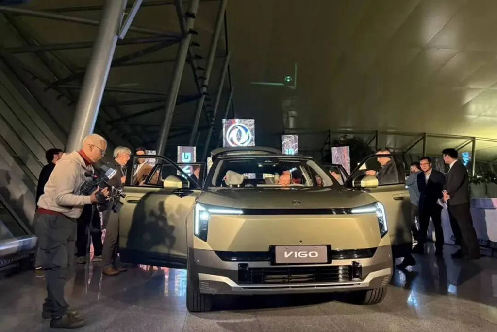 东风进出口公司乘用车海外事业部12月出口汽车总量22172辆，同比增长271%