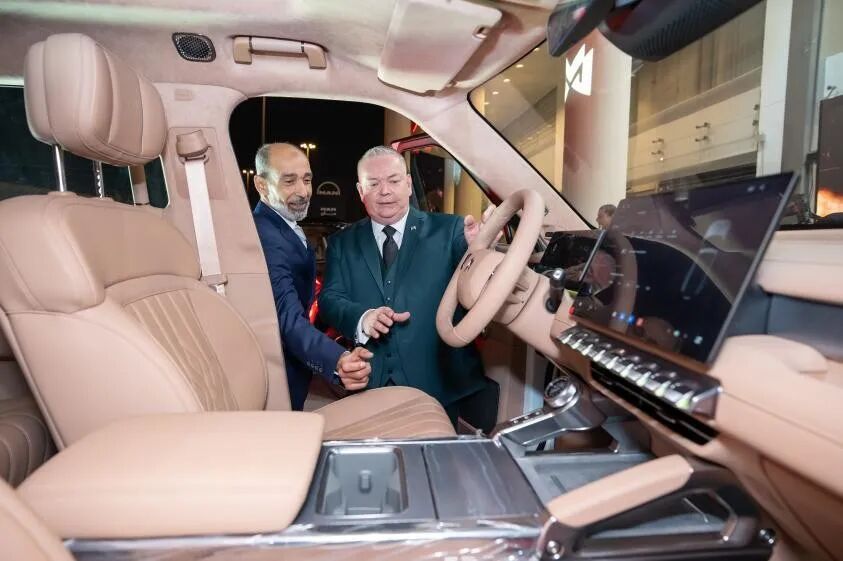 MHERO 猛士海外版卡塔尔旗舰店开业！MHERO II 首秀即出圈，深耕中东豪华越野市场