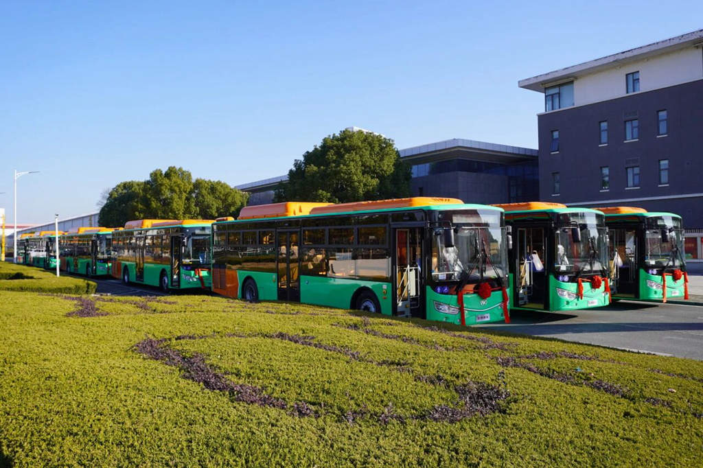 新年出口首单告捷！215台安凯客车再拓墨西哥市场