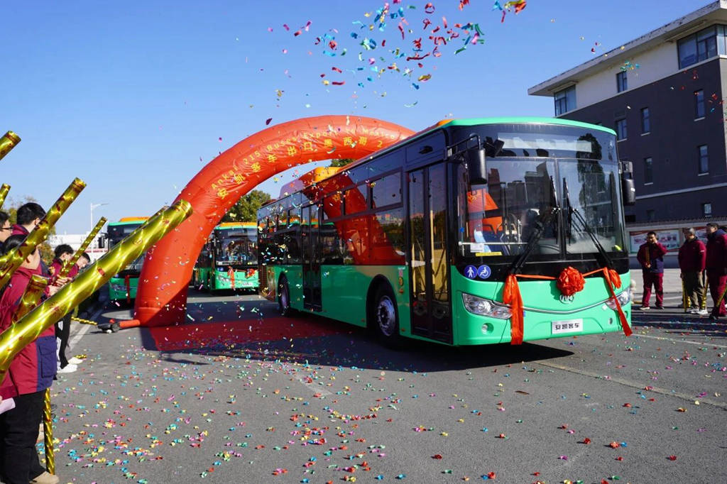 新年出口首单告捷！215台安凯客车再拓墨西哥市场