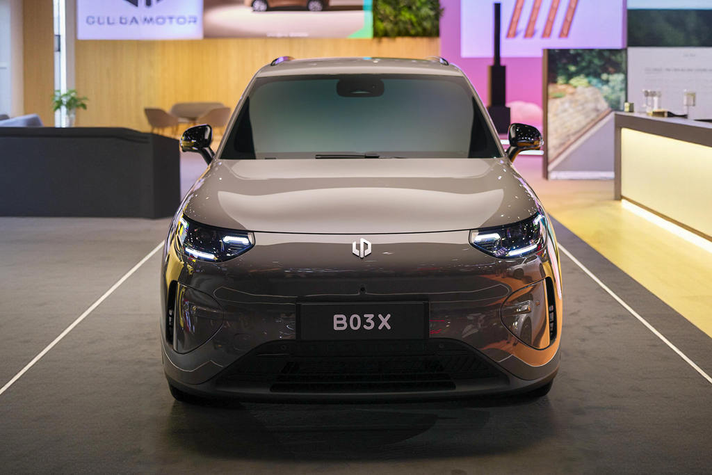 零跑A10亮相2026布鲁塞尔车展