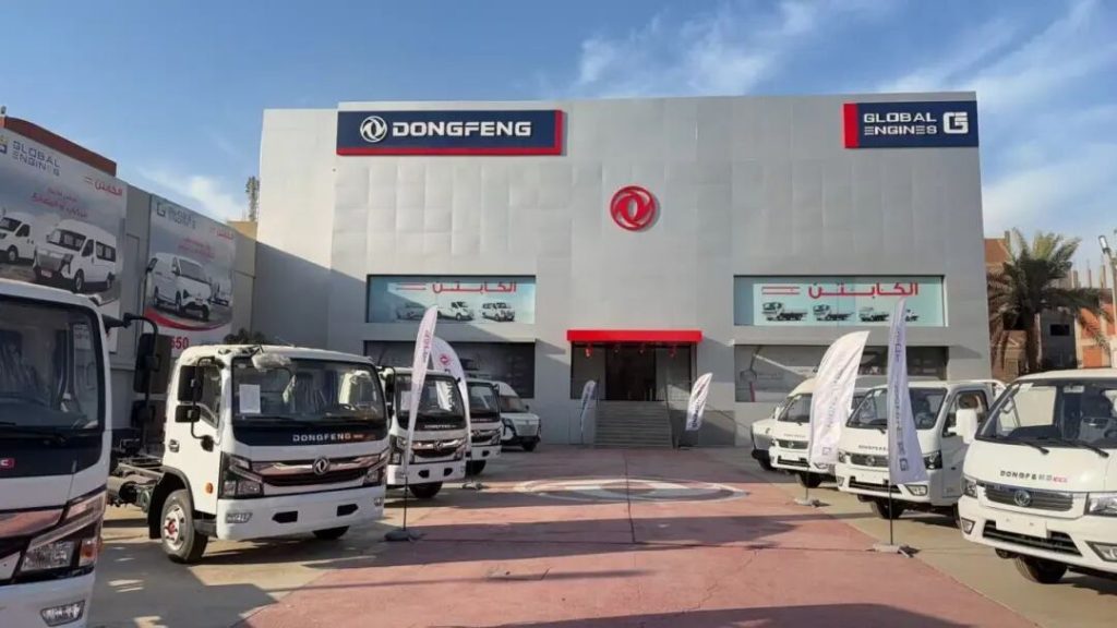 东风轻型商用车埃及旗舰店开业，续写国际化新篇章
