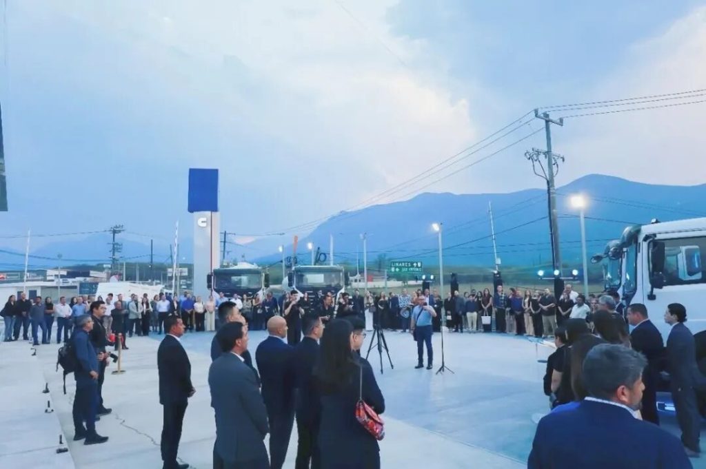 构建商用车全球化渠道网络，东风进出口公司在墨西哥布局再落关键一子！