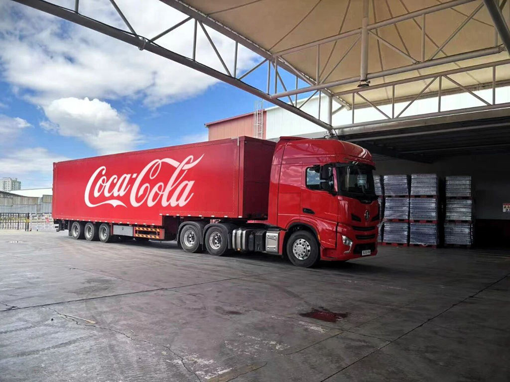 Departing Ulaanbaatar: SHACMAN and Coca-Cola's Ice-Breaking Journey in Extreme Cold