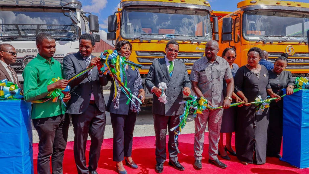 SHACMAN East Africa Dealership Grand Opening & Truck Handover Celebrated, Honored by Tanzanian Prime Minister’s Ribbon-Cutting