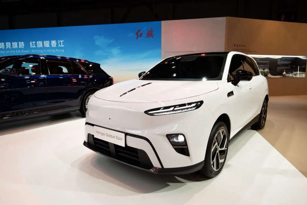 全球化战略全速进阶，“为全球用户造好车” 红旗品牌2026香港车博会开启右舵元年