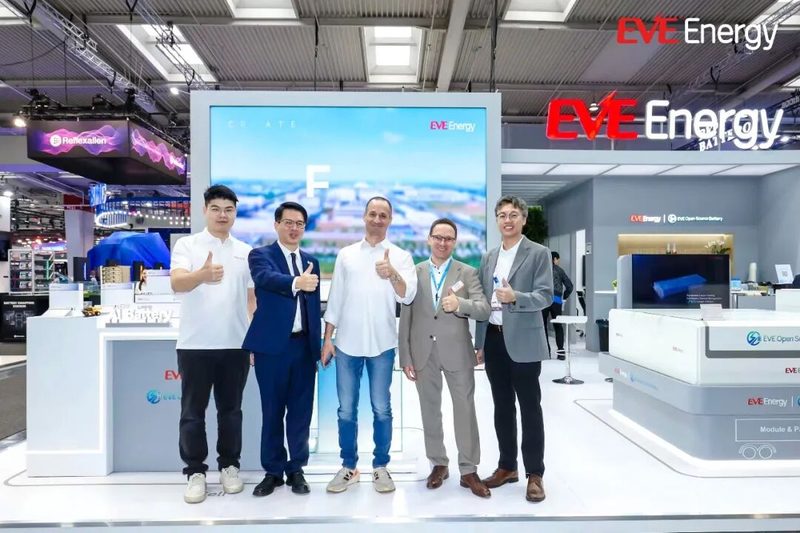 亿纬锂能开源电池AI Battery亮相2026 IAA