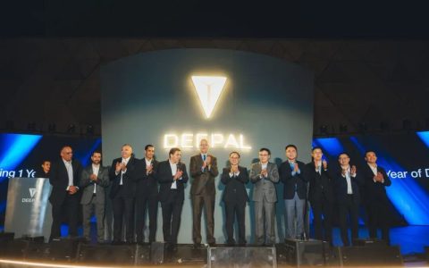 深蓝汽车埃及一周年：以全系产品与旗舰新品，践行“海纳百川”、共生向上